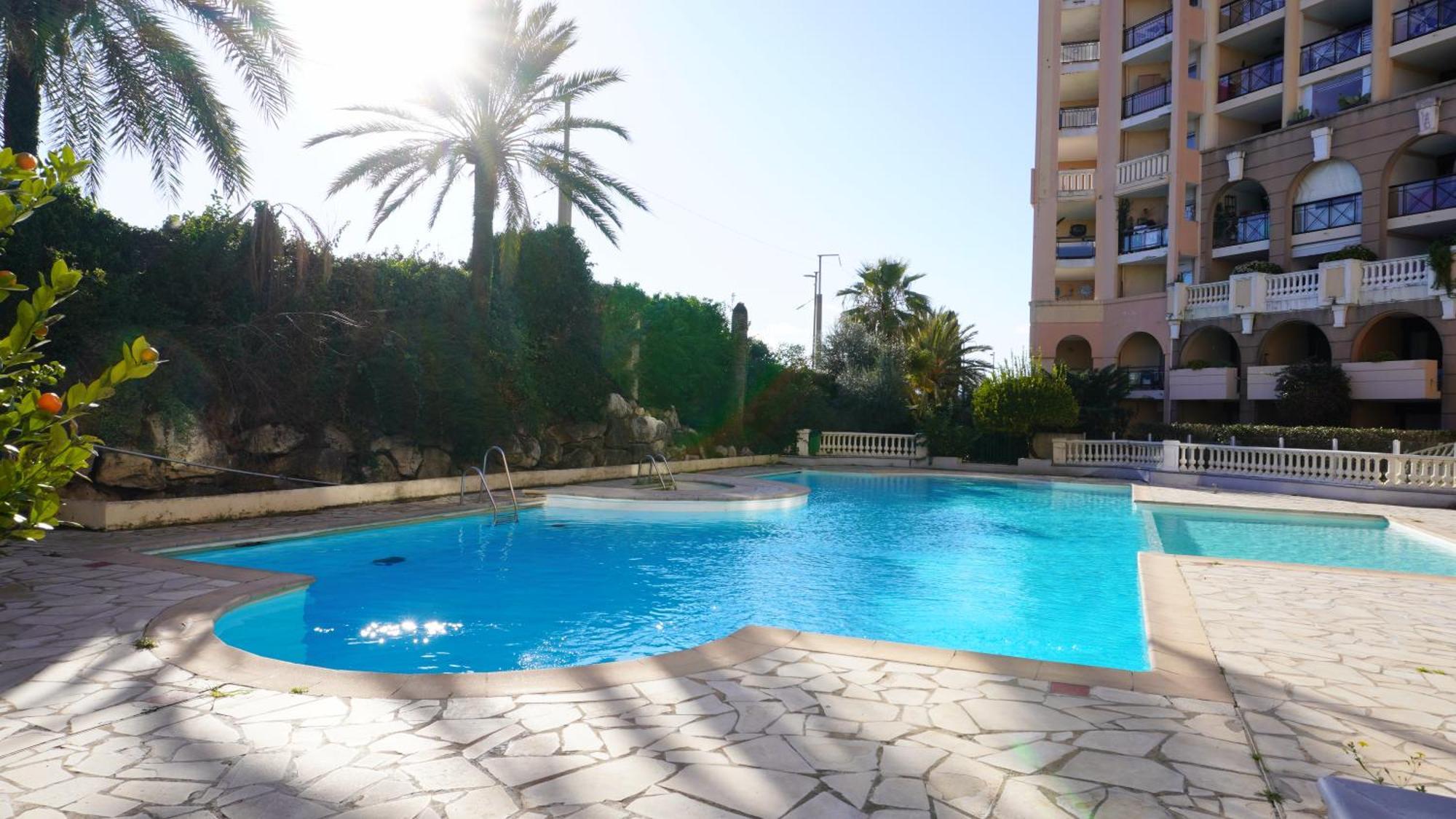 Appartement 556, Vue Mer Et Piscine By Palmazur Vacances Cannes Bagian luar foto