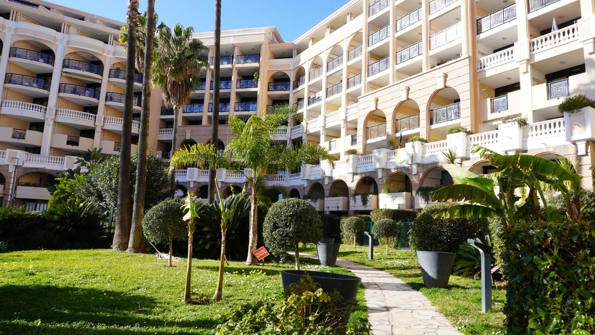 Appartement 556, Vue Mer Et Piscine By Palmazur Vacances Cannes Bagian luar foto